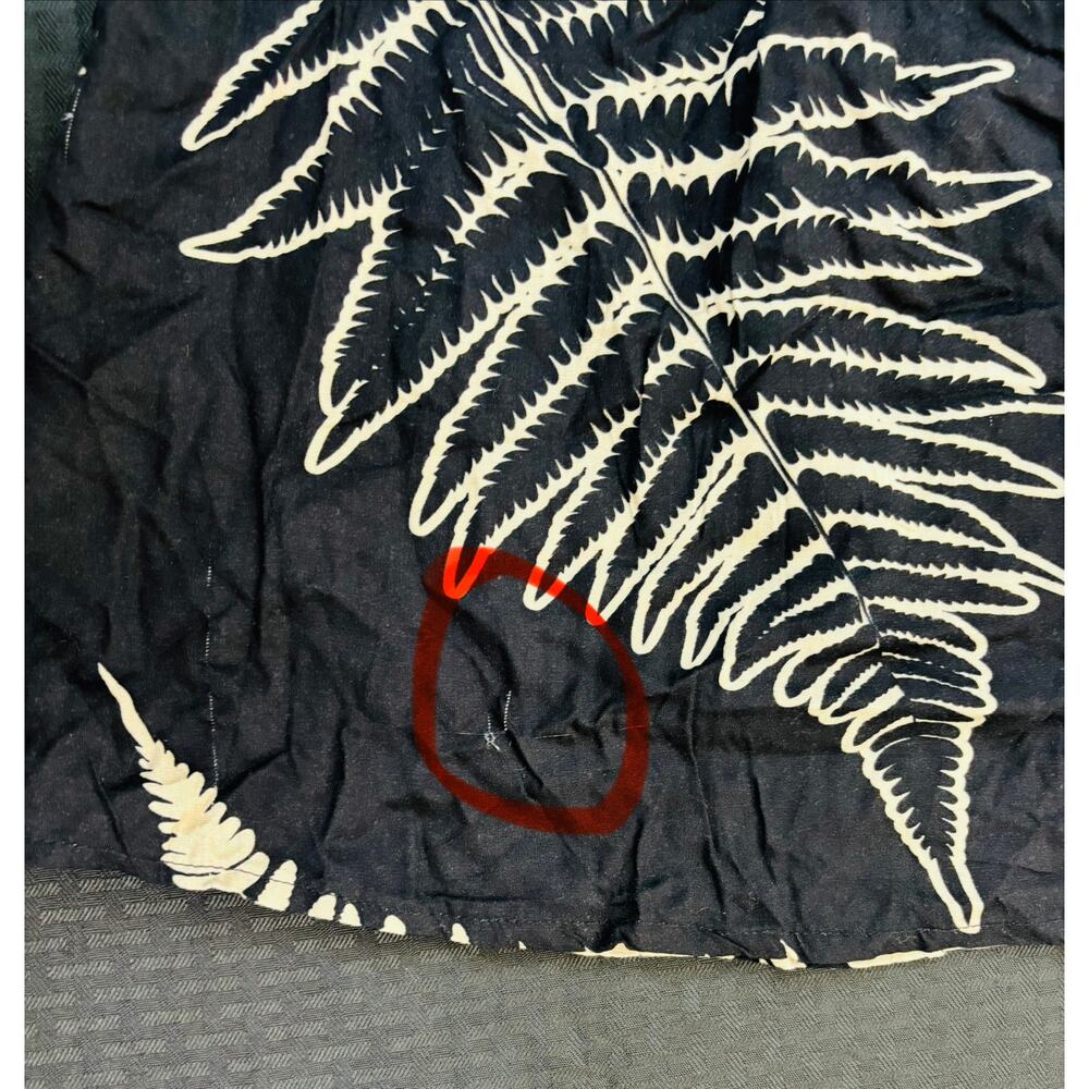 Hula Bay of Honolulu Strappy Black with White Leaf Cover-up NWT Women's Small - Picture 6 of 6